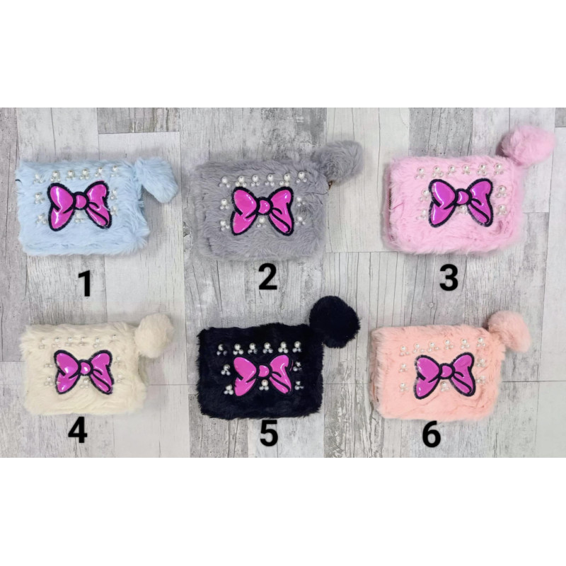 PORTFEL MAŁY DZIECIĘCY PLUSZOWY FUTERKO KOKARDA Z POMPONEM 15x11 cm