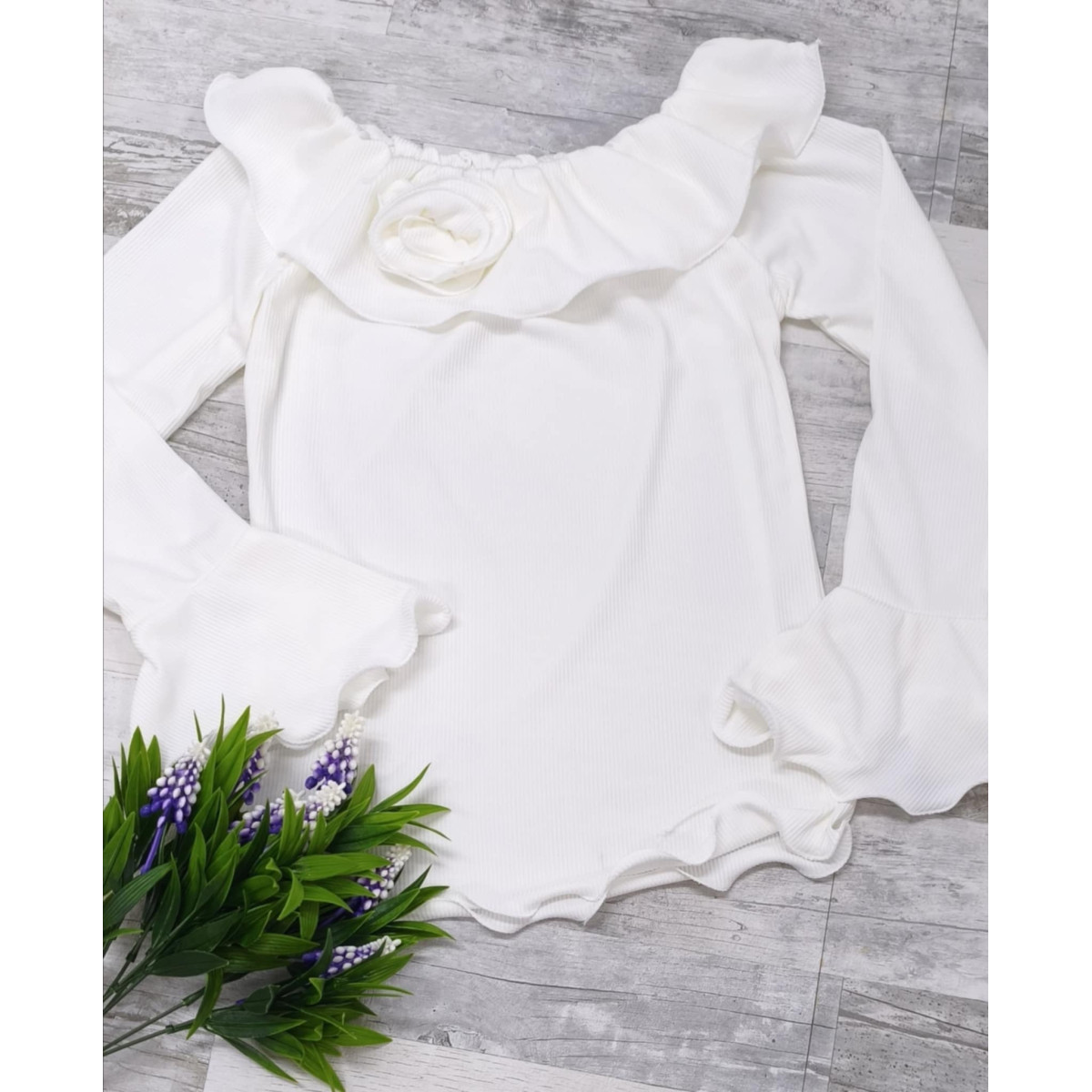 Žebrovaný top Žebrovaný S ROZSZERZANYMI RĘKAWAMI I RÓŻĄ